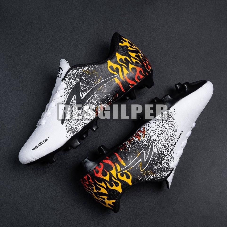 Produk Update  Sepatu Bola Anak SD SMP SPECS Ukuran 33 34 35 36 37 38