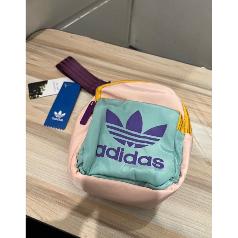 Adidas mini ransel sling bag preloved