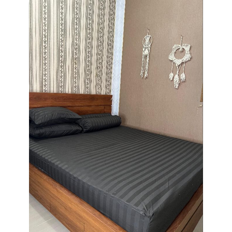 Sprei katun lokal || Sprei anti geser || Sprei homemade || Sprei set Mikro Tencel Hitam