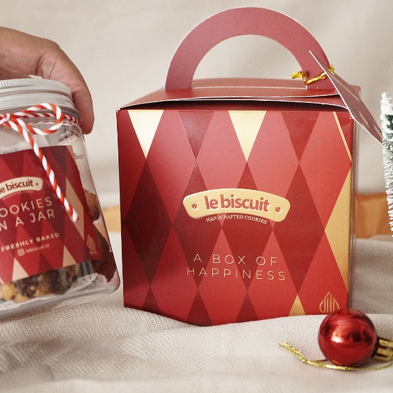 

le biscuit - Christmas and New Year Hampers - Butter Cookies
