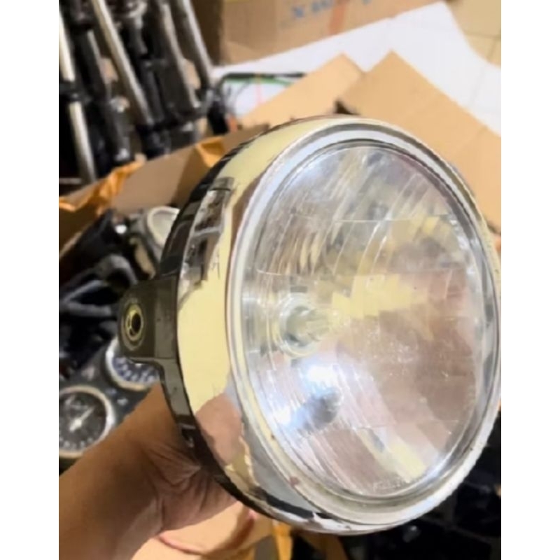 Lampu Depan Motor set batok megapro primus  mp lama ORI