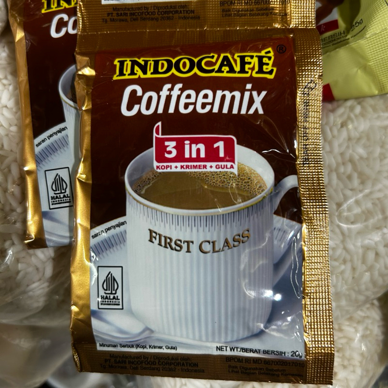 

Kopi Instant Indocafe Coffeemix 1 (satu) Renceng isi 10 sachets