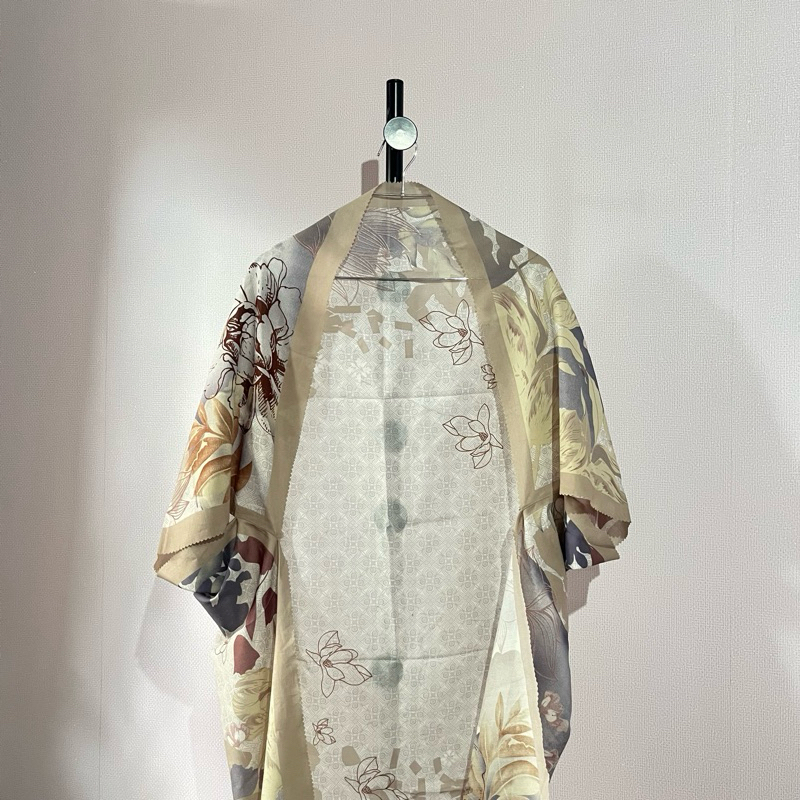 PRELOVED OUTER SCARF