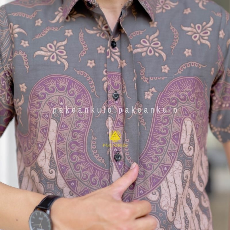 DISKON PAKEANKULO BATIK PREMIUM PRIA SLIMFIT MOTIF ASWANGGA LENGAN PENDEK