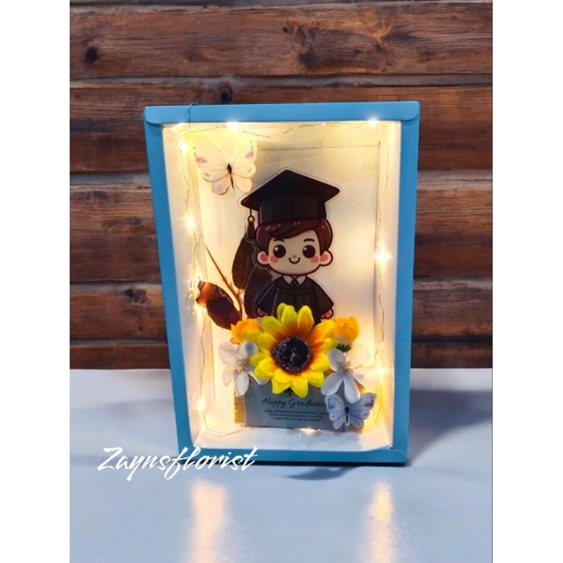Gift box wisuda, Pajangan akrilik wisuda, Box Led pajangan Wisuda, Hadiah wisuda, Pajangan Akrilik