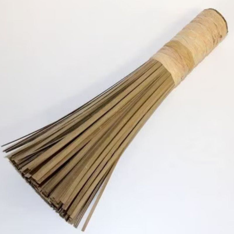 Sapu Kuali Wajan Pengorengan Sapu Lidi Bambu