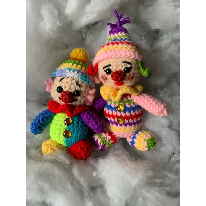 Boneka Rajut Badut