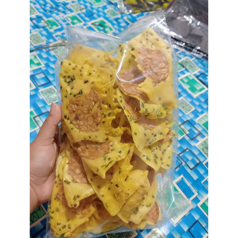 

( 250GR ) PETOS KERIPIK TEMPE KEMUL KHAS WONOSOBO KERIPIK TEMPE MAKANAN RINGAN SNACK CEMILAN KERING