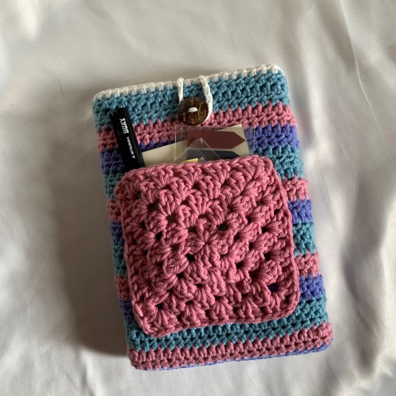 

Book Sleeve Crochet | Cover Buku, Al-Quran, Alkitab