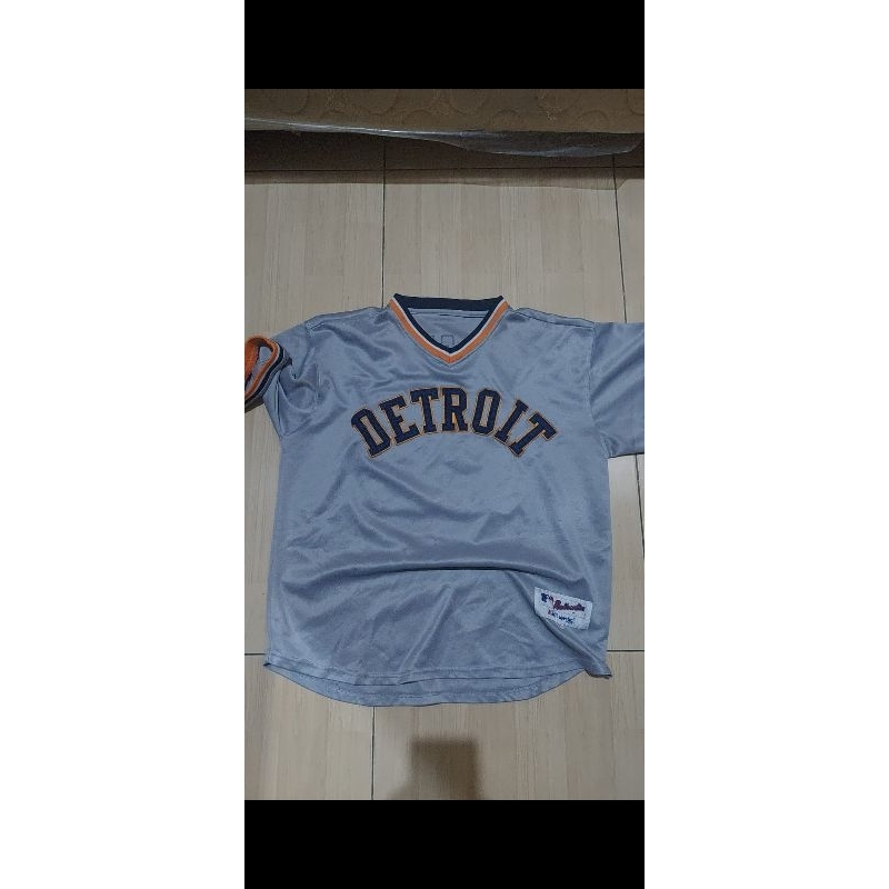 Jersu Nhl, Jersy Mlb, Warna abu dan navy