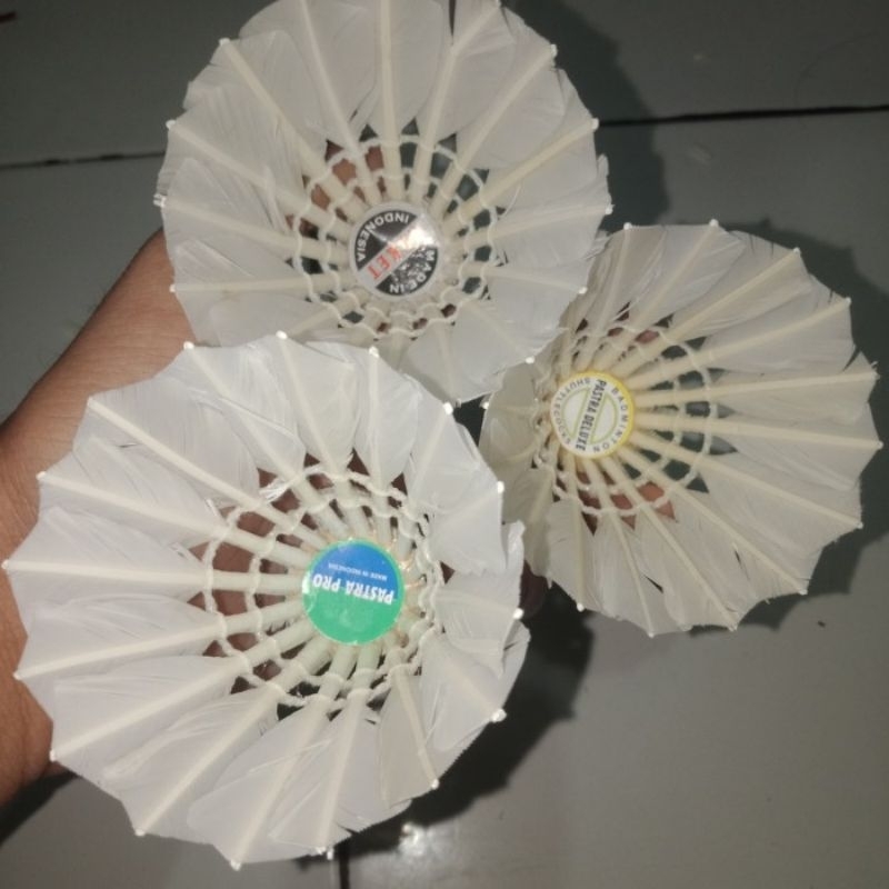 Shuttlecock Bekas Cock Badminton Kok Bulutangkis Second Drilling 90%+++ Jp Gold Gajahmada Nine La Co