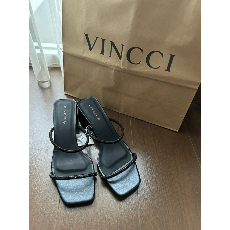 Vincci Heels Sandal Kulit Hitam