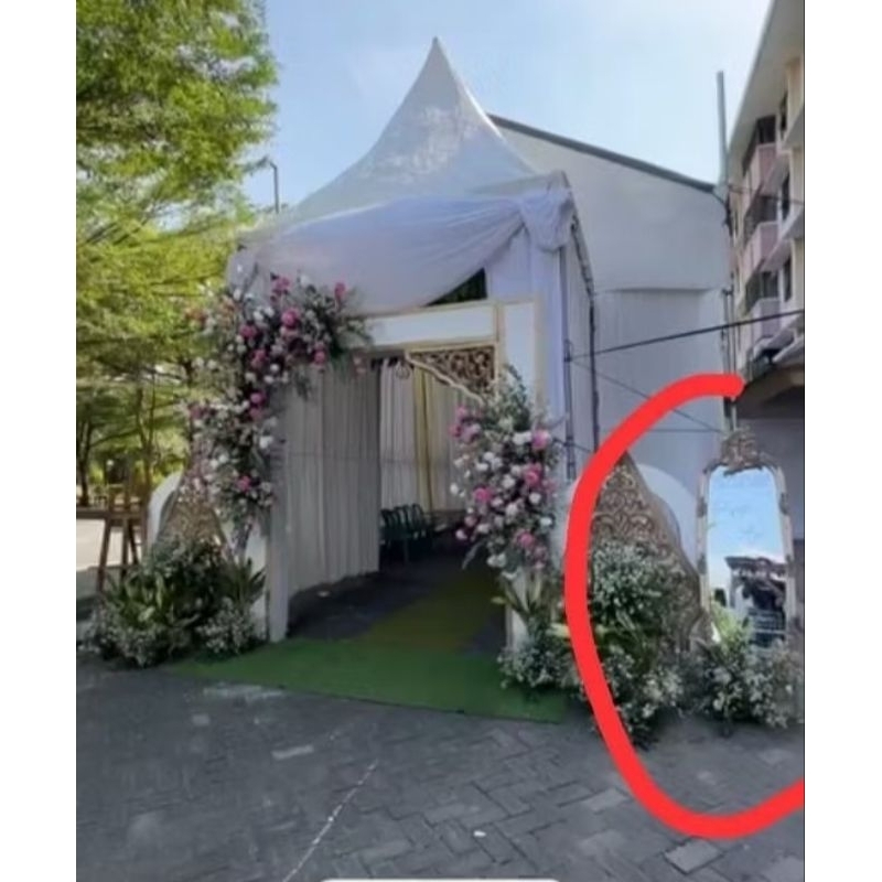 Pigura ukir bahan spon ati motif oval atas