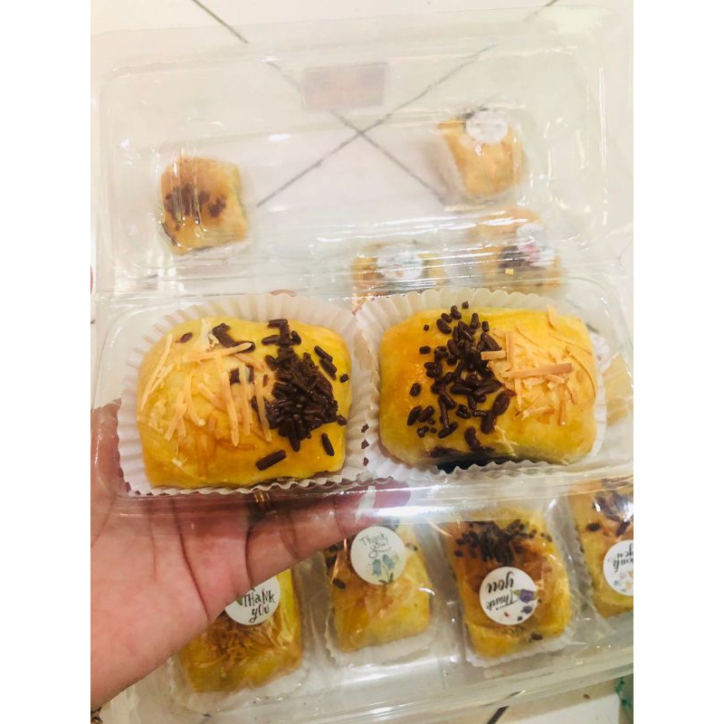 

bolen pisang coklat keju