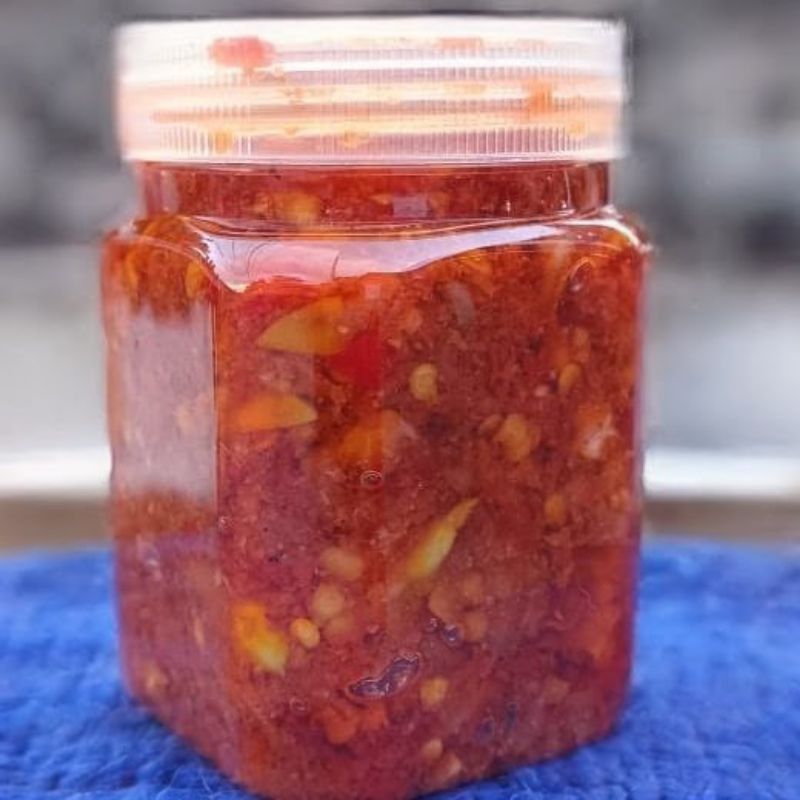 

Sambal tongkol suwir