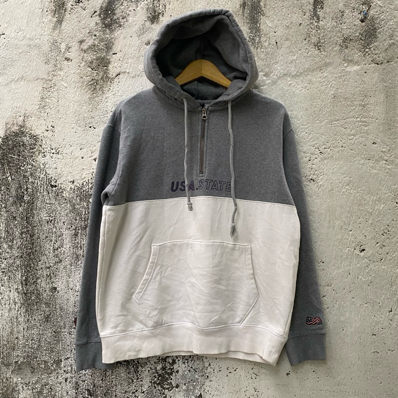 Hoodie California Who.A.U - Size M - Jaket Half zipper Halfzip