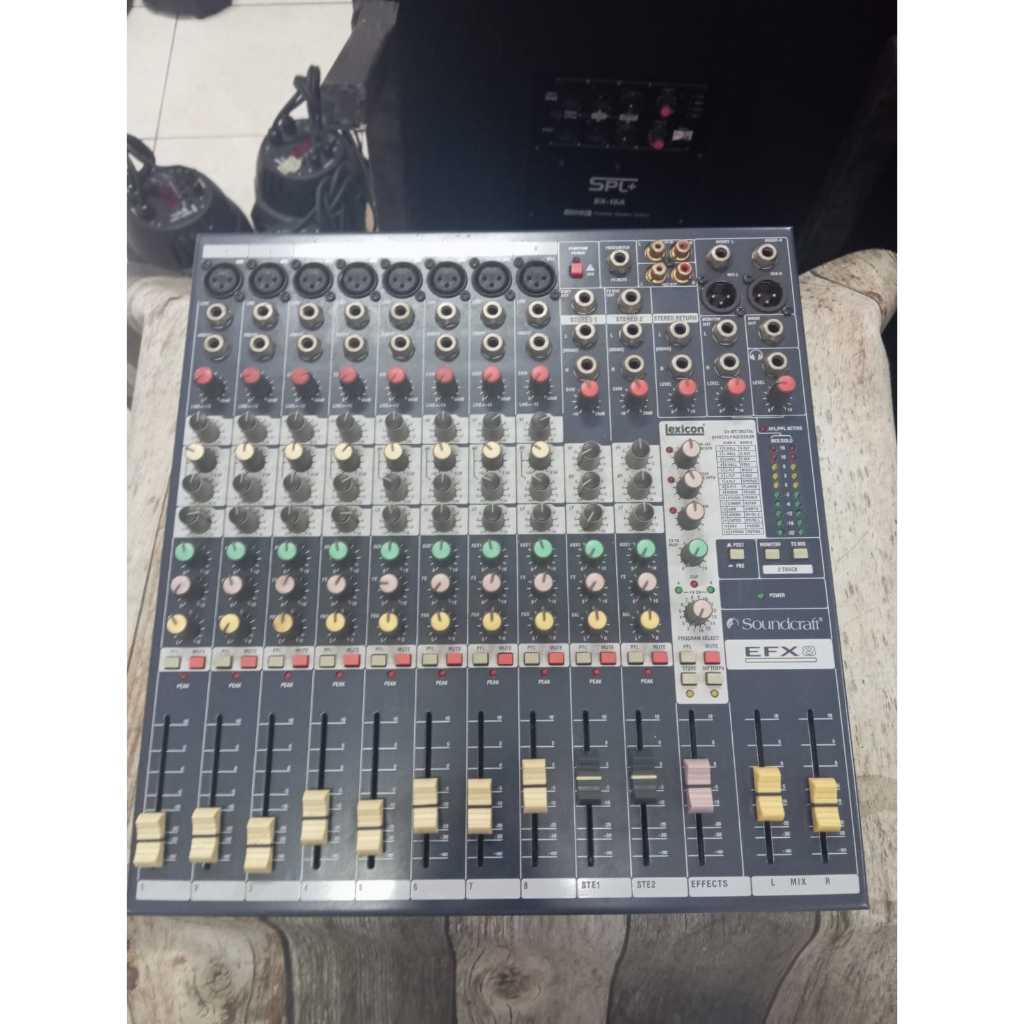 MIXER SOUNDCRAFT EFX8