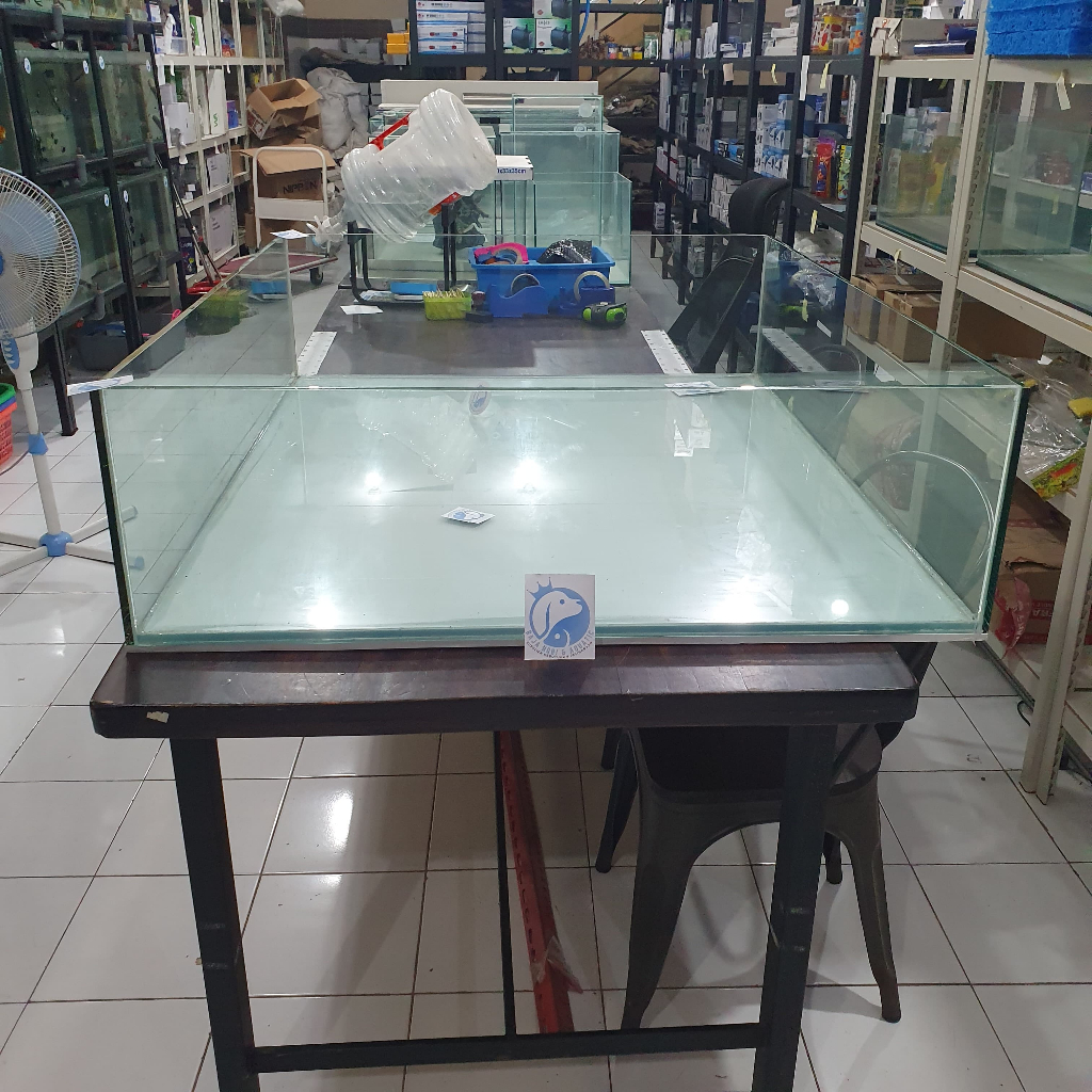 TANK AQUARIUM AKUARIUM IKAN KACA 10MM 10 MM UKURAN 120CM X 100CM X 30CM