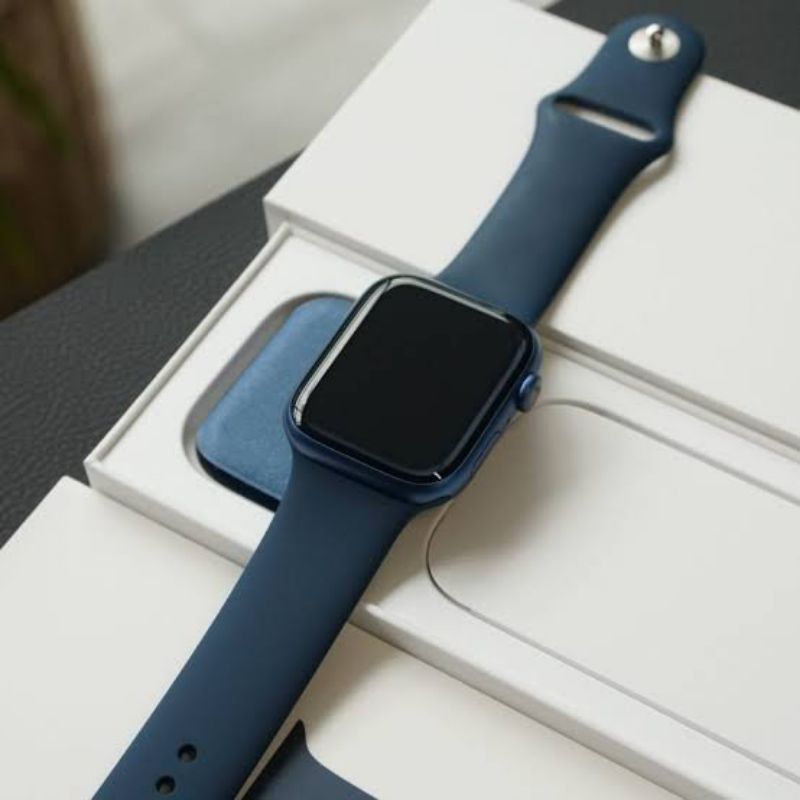 Apple watch series 7 second