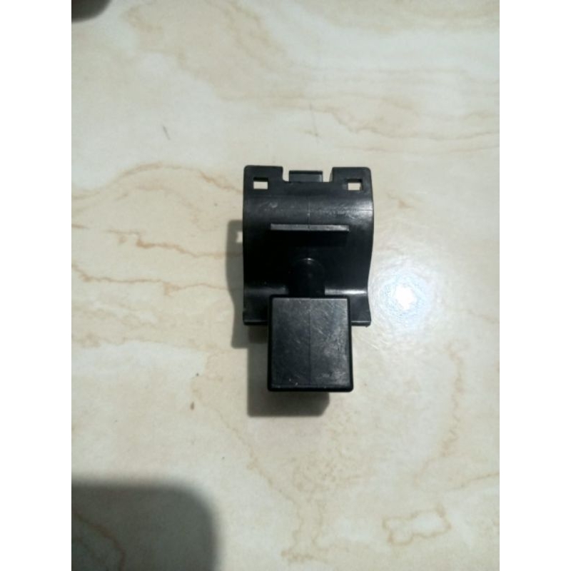 nozle air wiper innova semprotan kaca mobil innova