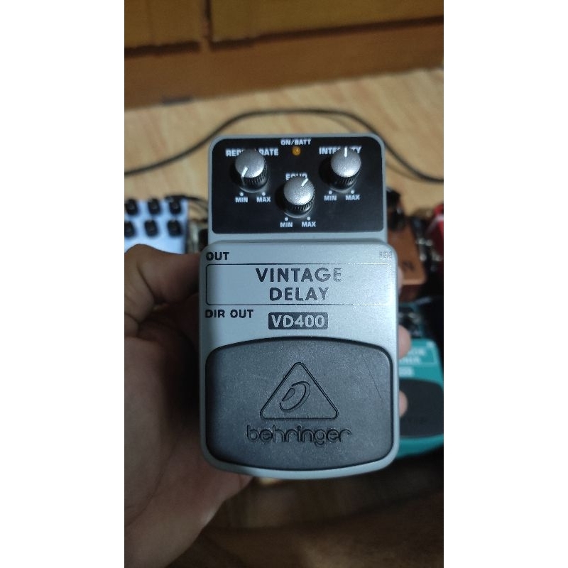 Efek delay Behringer Vintage Delay
