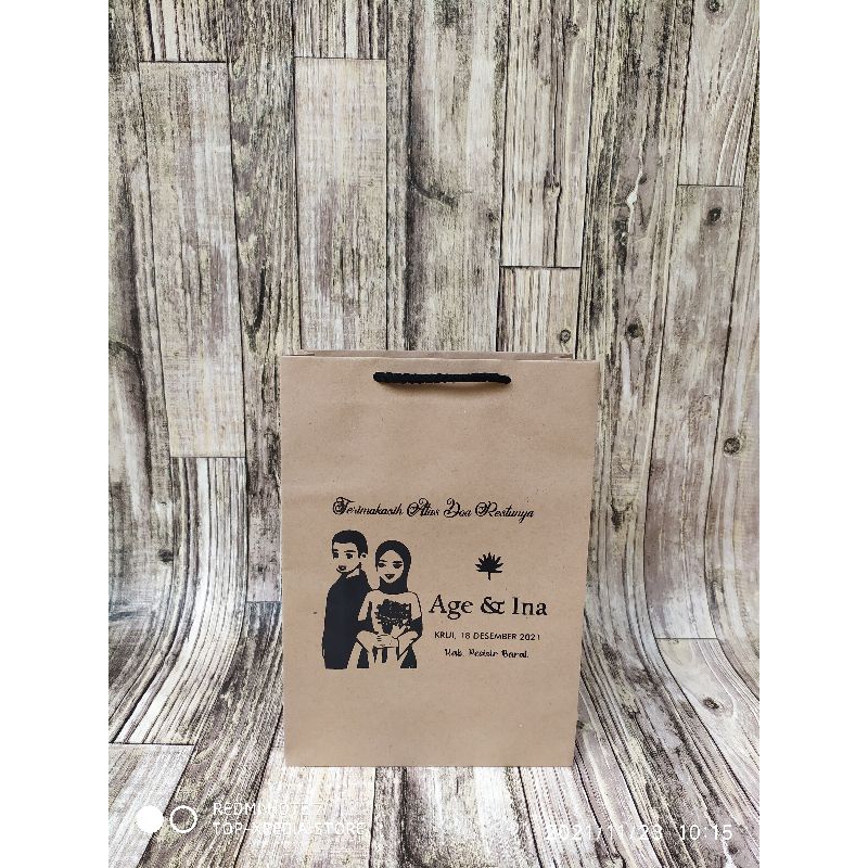 

Paper bag kraft coklat 150gsm P22xL7xT27 free desain