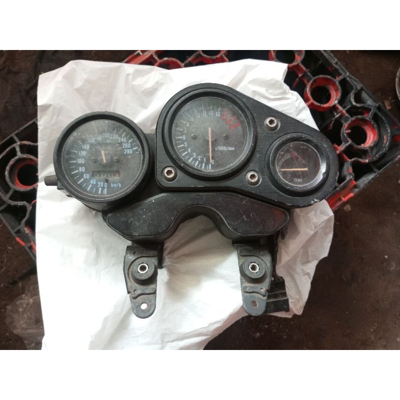 Speedometer GSX R 750