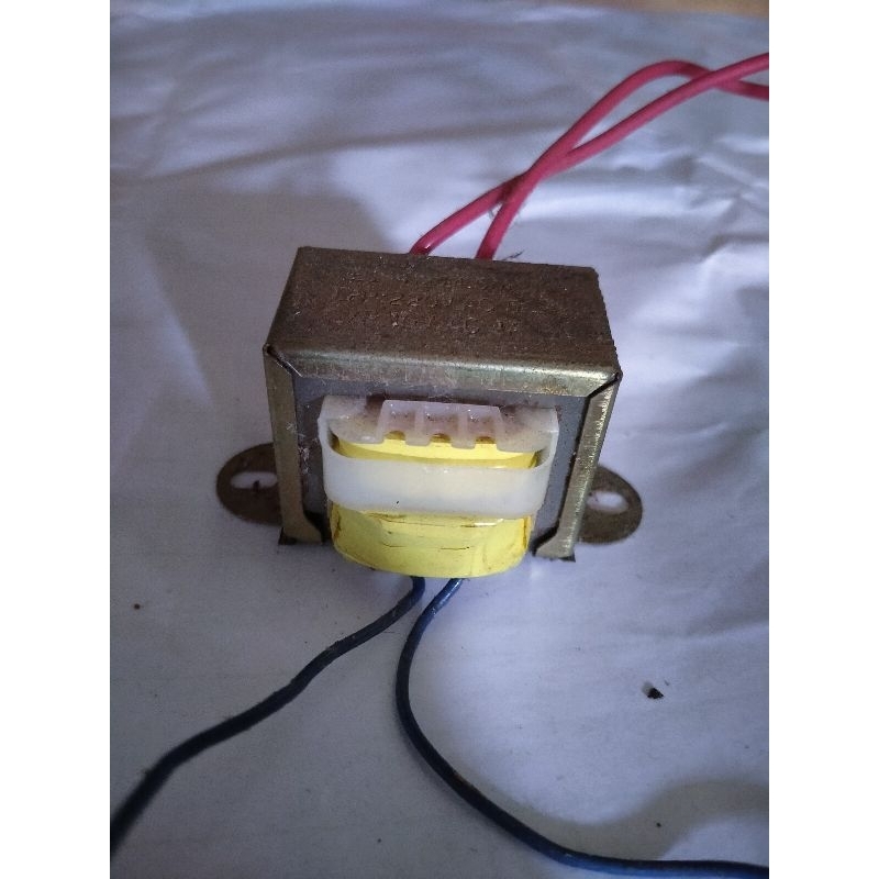 Trafo 1 amper 12 volt bekas speker aktif