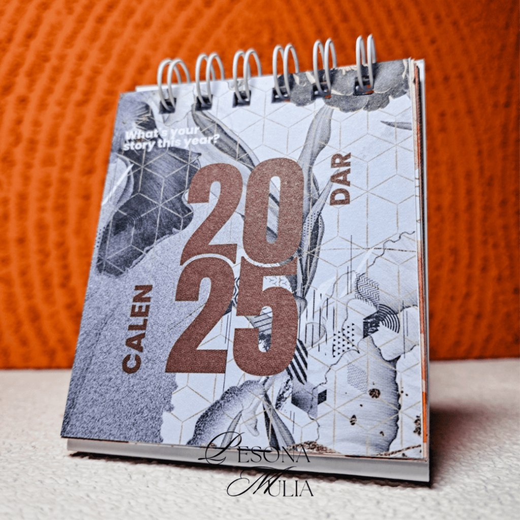 

PESONA - Kalender 2025 Mini Premium Kalender Duduk Meja Wedding Souvenir Pernikahan