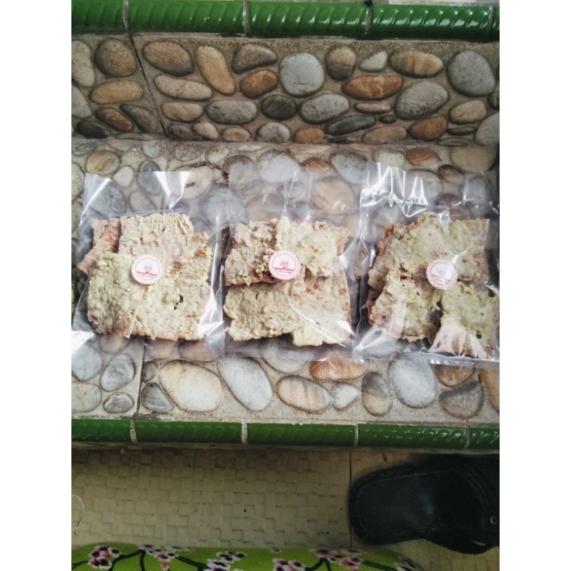 

keripik tempe