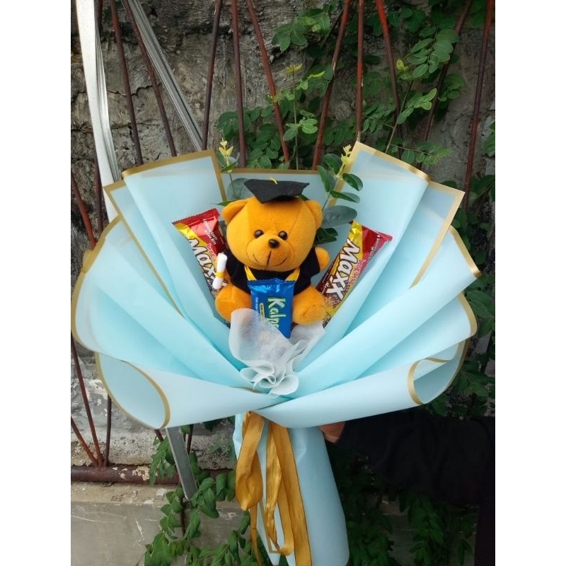 Bouquet graduation / bouquet wisuda / bouquet flower / hadiah / rangakaian bunga / bouquet snack