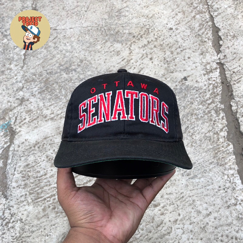 Topi National Hockey League (NHL) Team “Ottawa Senator” Snapback Cap by Starter