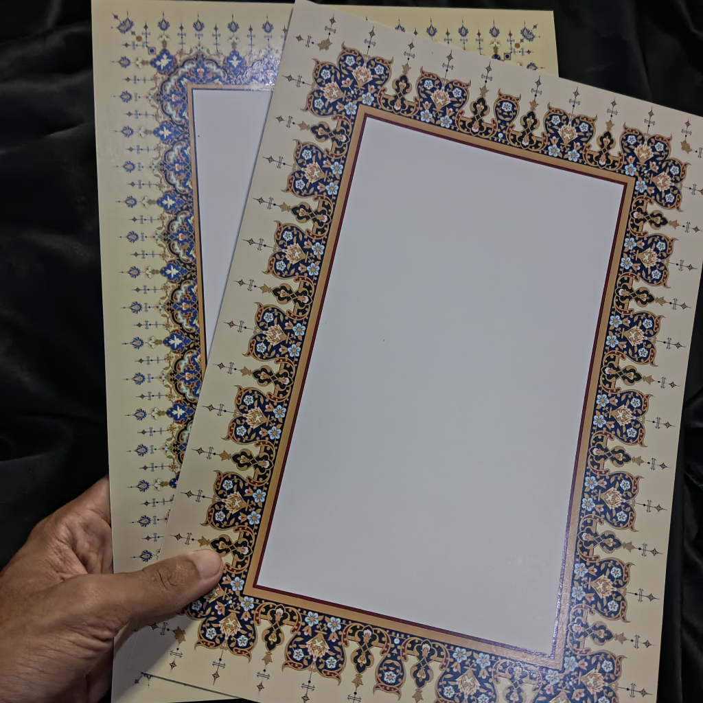 

ART PAPER 260 gsm MOTIF TEHZIB (Media Tulis Nama Kaligrafi) UK A4 (21x30cm) dan A3 Min. Order 5 lbr