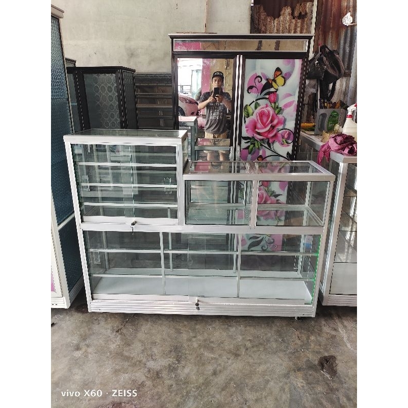 etalase beras kombinasi rokok