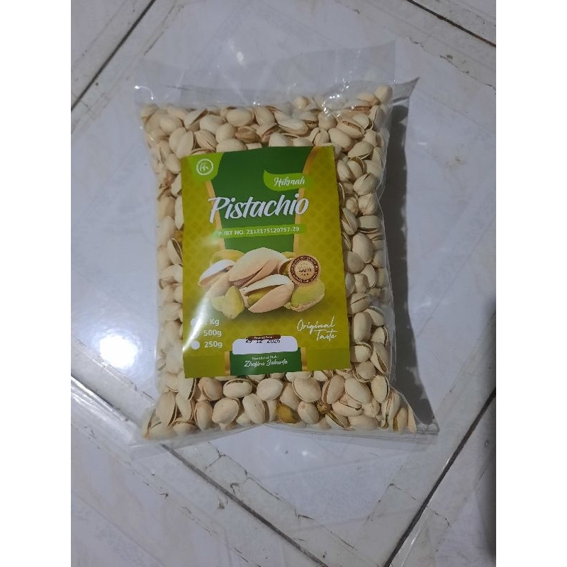 

kacang pitacios 1kg
