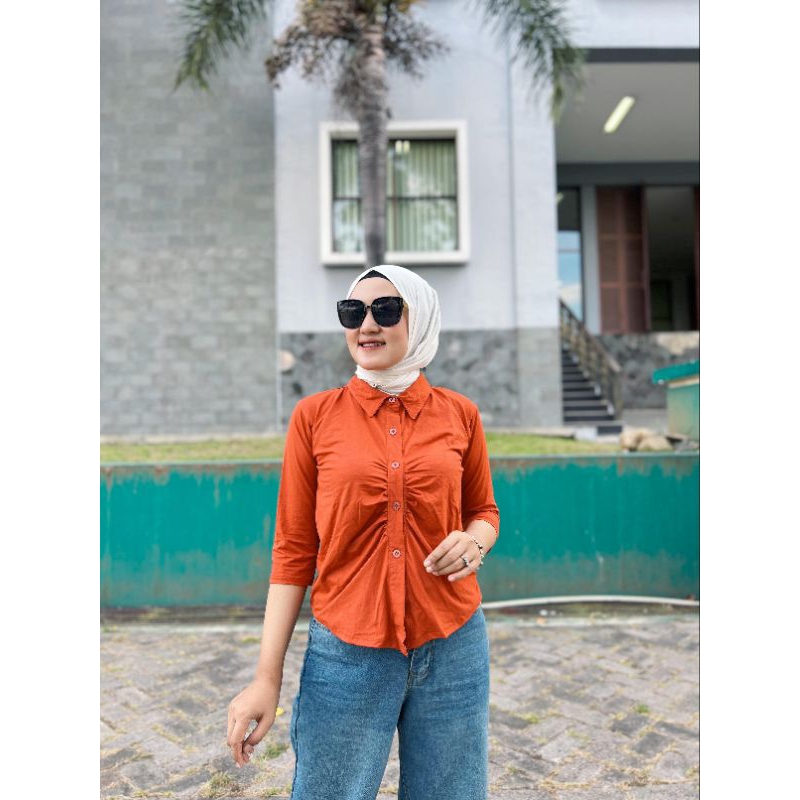 Atasan Wanita Kaos Kameja model | Top Crop | Serut Depan Kancing Hidup Tangan 7/8