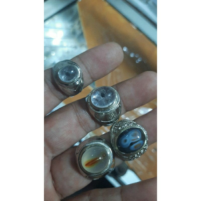 cincin batu motif asli kalimantan