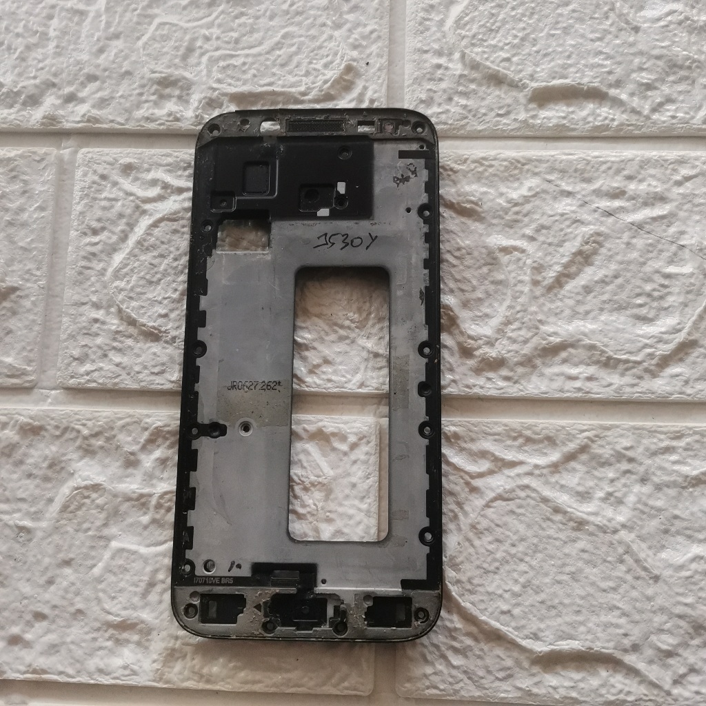 Frame Samsung J5 Pro - J530Y 2017 Tatakan LCD Copotan