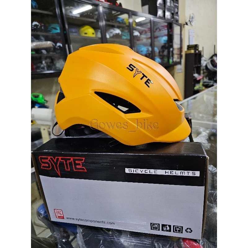 Helm sepeda syte