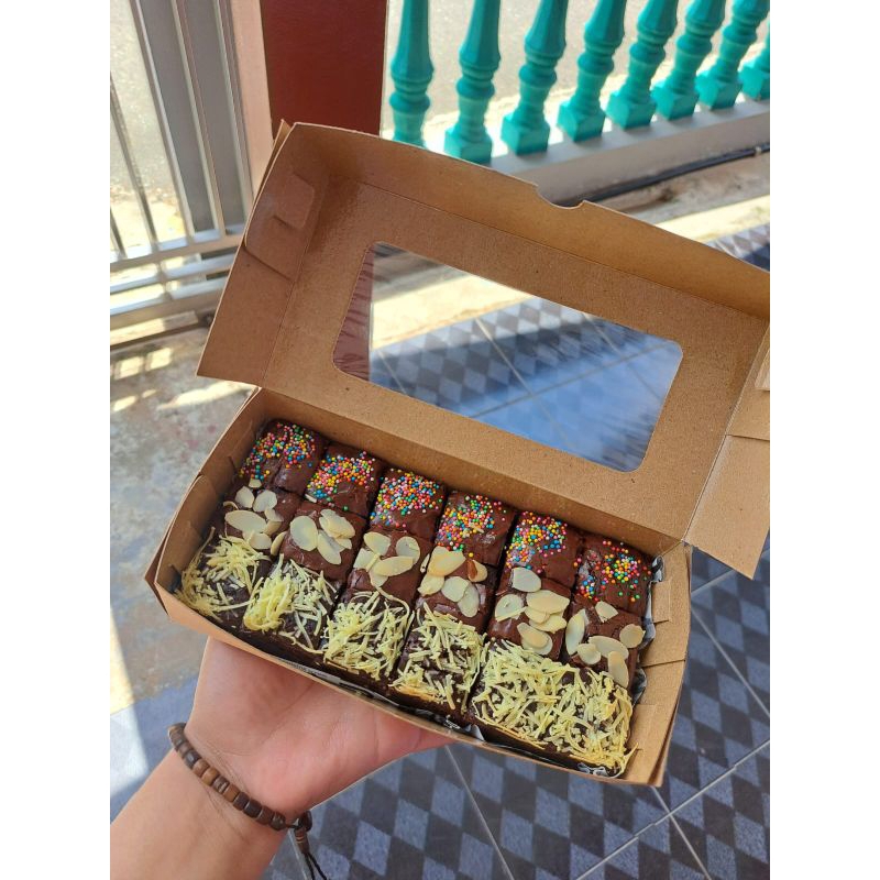 

fudgy brownies skat uk M 20 x10