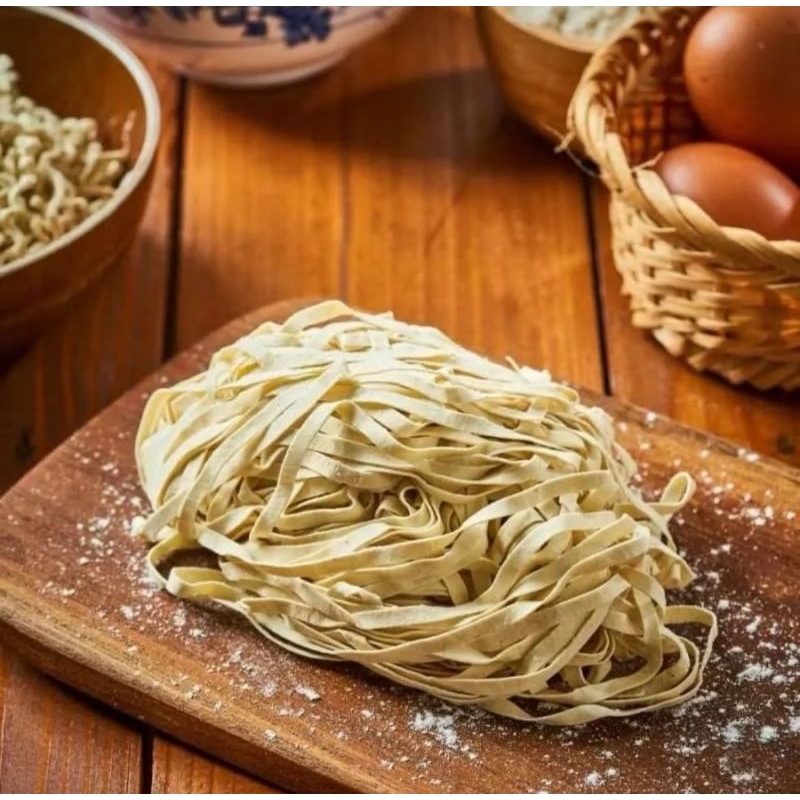 

mie gepeng mentah mie lebar mentah mie ayam lebar bakmi mentah bakmi lebar mentah mie grosir