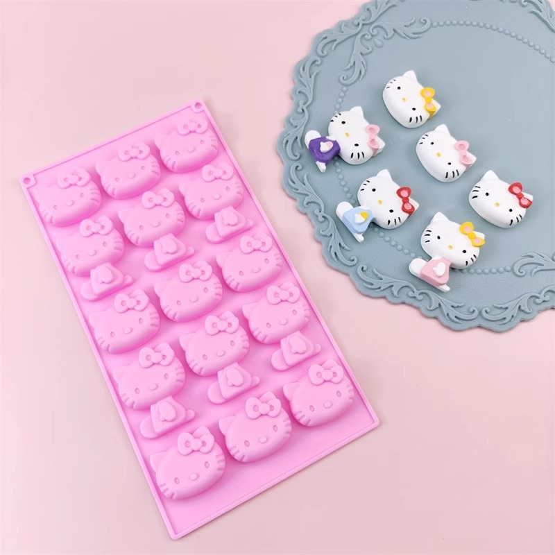 ✅COD✅ 15-gird Cetakan silicon jelly Sanrio kartun lucu/ Cetakan jeli es batu coklat kue silikon/Ceta