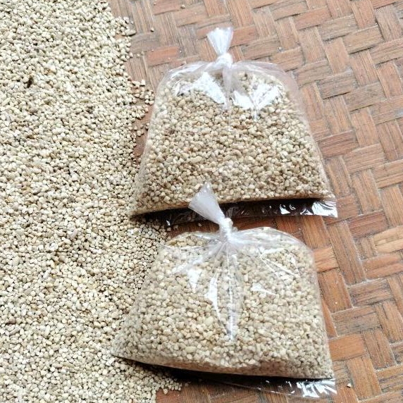 

Beras Awur Beras Menir Ketan Putih 100 g
