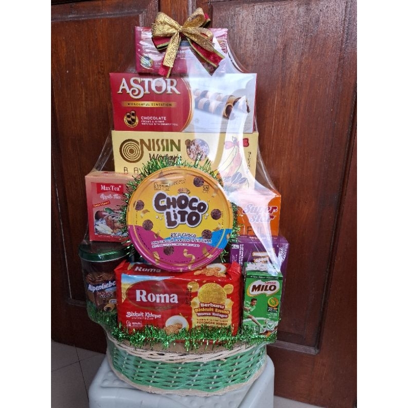 

Parcel Hari Raya MEDIUM / Lebaran / Nyepi / Ulang Tahun / Galungan Kuningan