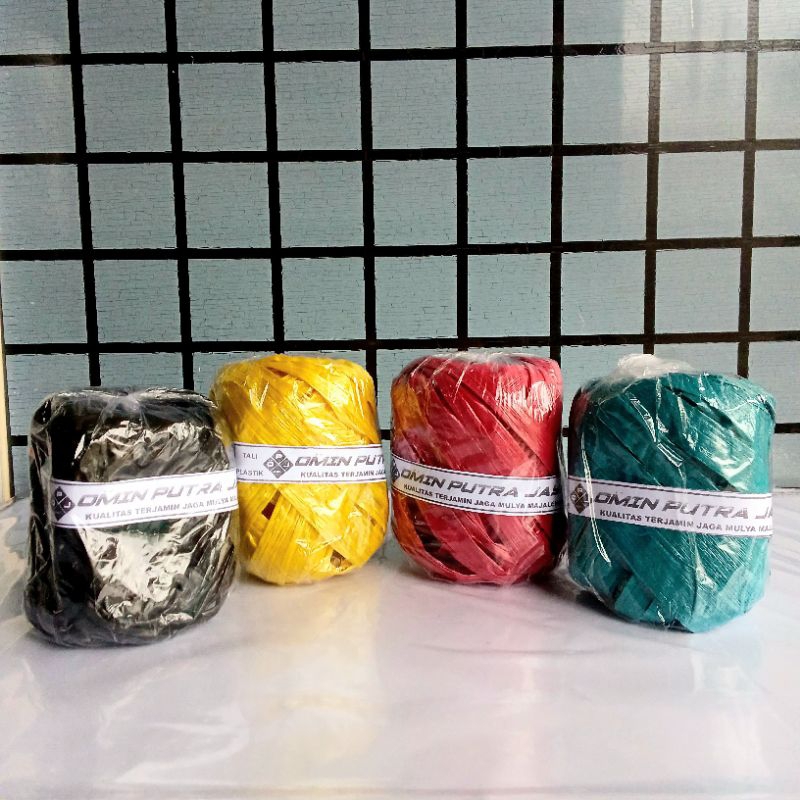 

Tali Rafia Plastik Kecil Mix Warna ( Pak ) [ Original ]