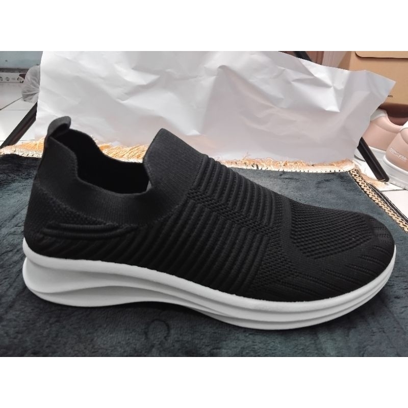 Sepatu pria north star 889-6692