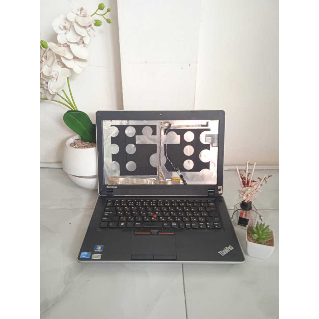 CASING LAPTOP TOSHIBA SATELLITE L740D