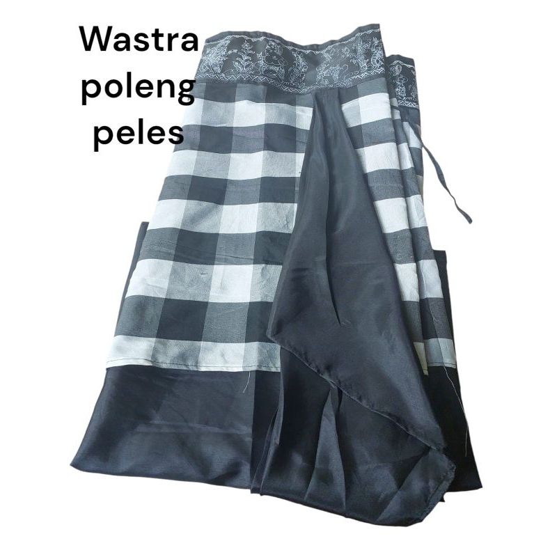 wastra poleng mekancut ,kain peles