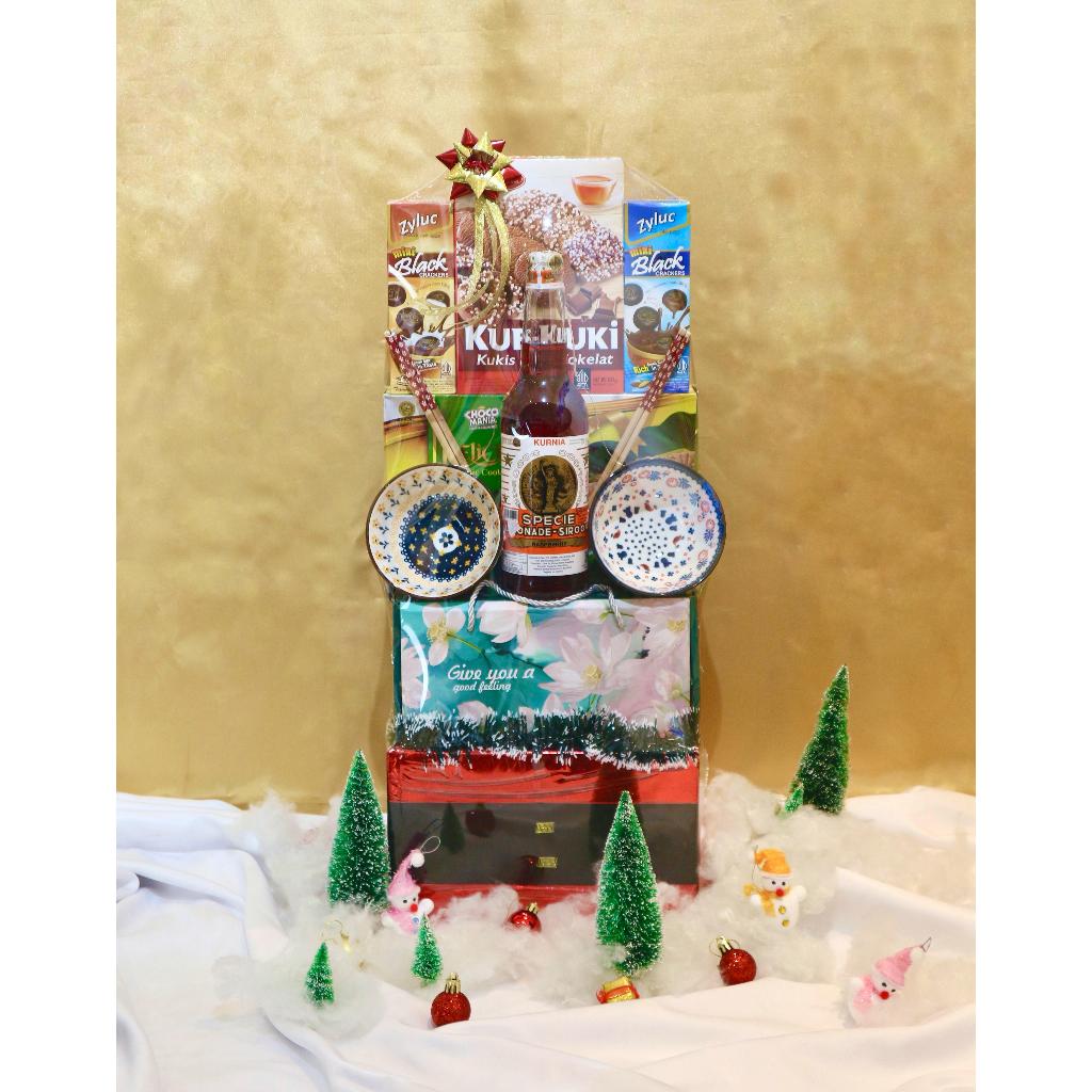 

ELIJAH SET | SNACK HAMPERS NATAL