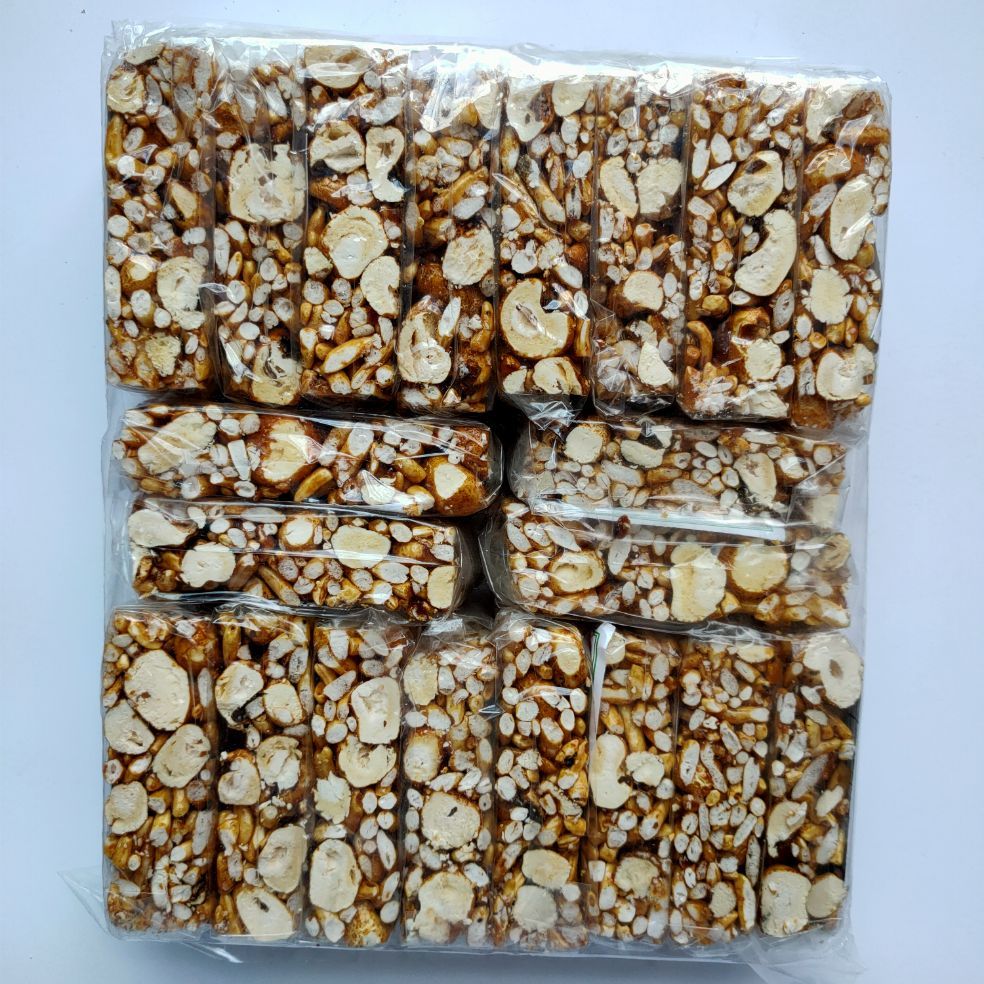 

KIPANG 1 PACK ISI 12 PCS KHAS MINANG